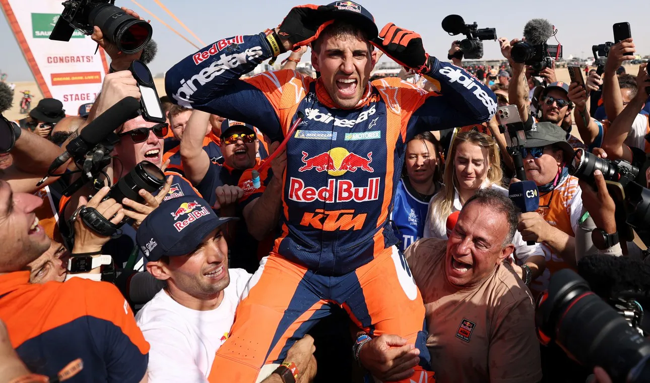 Aj_xk2f81_1290x760__1